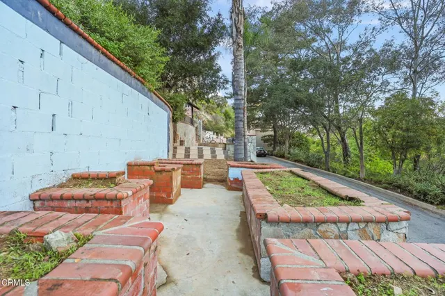 $1,650,000 | 920 Glen Oaks Boulevard, Pasadena, CA 91105