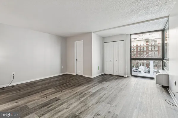 $475,000 | 241 South 6th Street, Unit 304F, Philadelphia, PA 19106