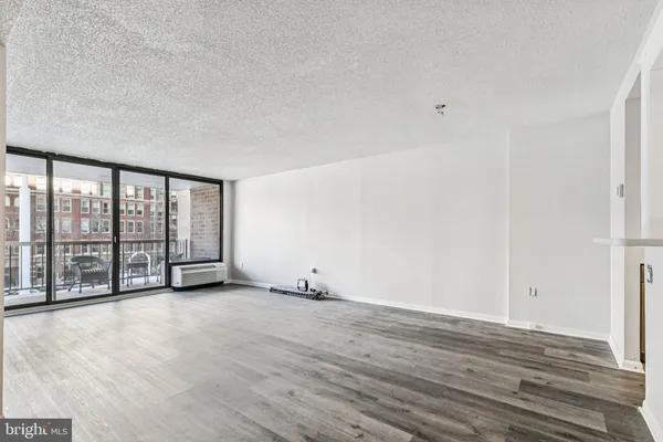 $475,000 | 241 South 6th Street, Unit 304F, Philadelphia, PA 19106