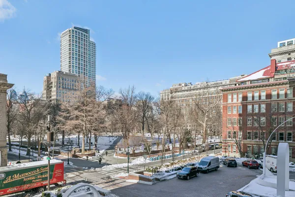 $475,000 | 241 South 6th Street, Unit 304F, Philadelphia, PA 19106
