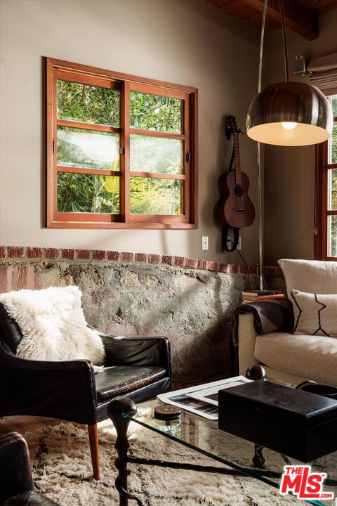 2424 Nichols Canyon Road Los Angeles, CA 90046 - Photo 41 of 57