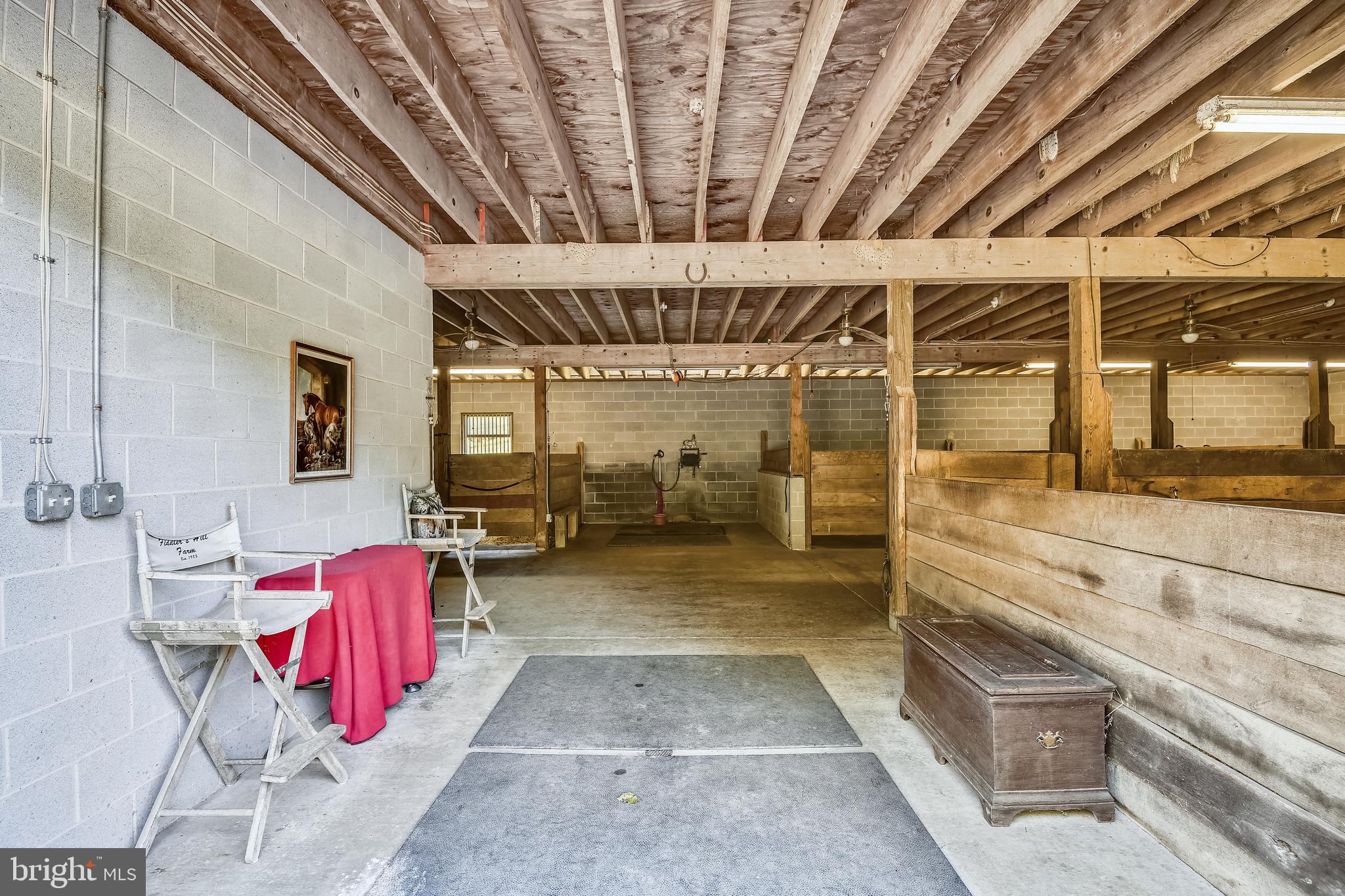 100 Fiddlers Hill Road Edgewater, MD 21037 - Photo 9 of 92 Main level of barn