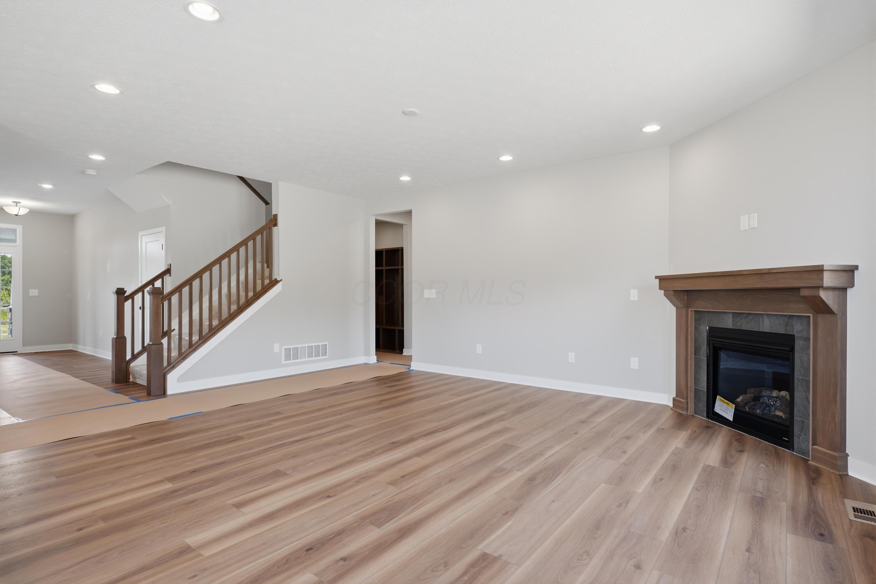 8702 Jenny Road Plain City, OH 43064 - Photo 10 of 56 Living Room