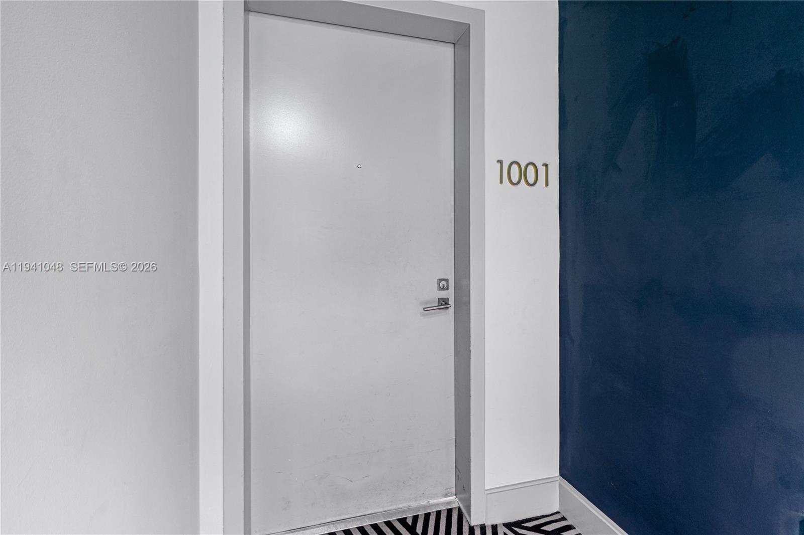 45 Southwest 9th Street, Unit 1001 Miami, FL 33130 - Photo 4 of 40 a view of elevator