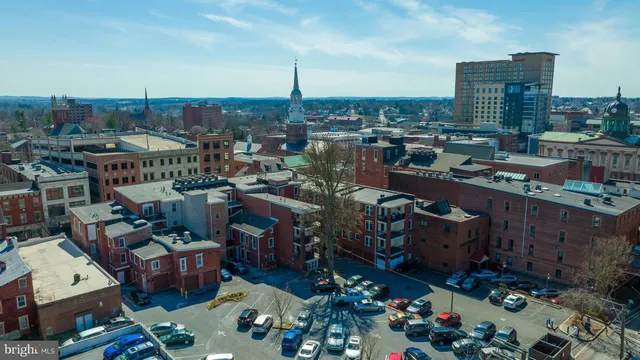 $459,500 | 145 East King Street, Unit 401, Lancaster, PA 17602