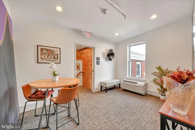 $459,500 | 145 East King Street, Unit 401, Lancaster, PA 17602