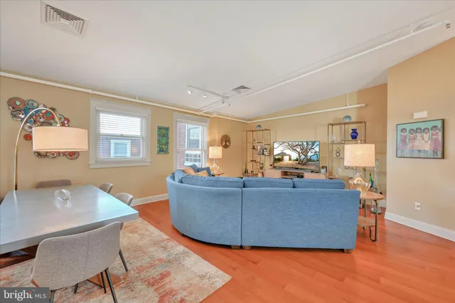 $459,500 | 145 East King Street, Unit 401, Lancaster, PA 17602