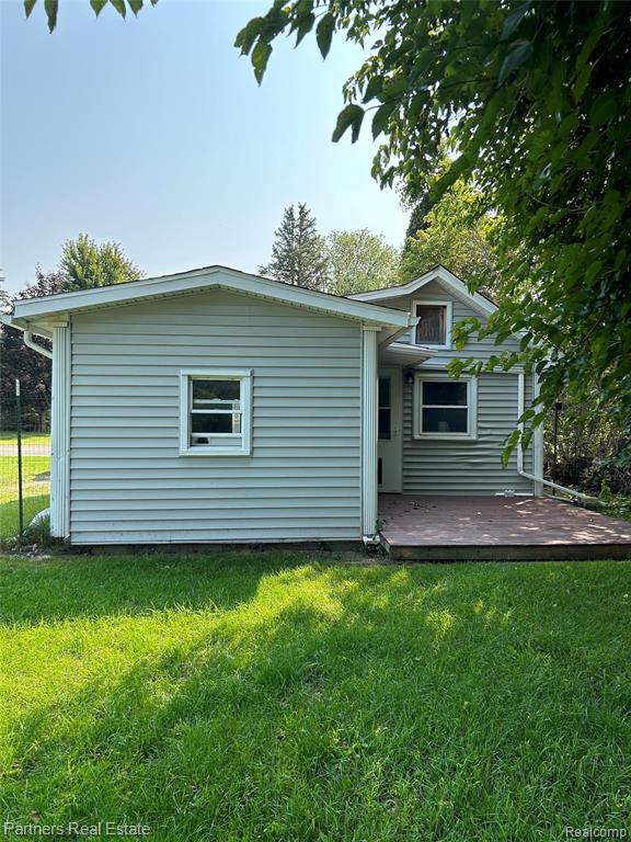1492 Mason Road Howell, MI 48843 - Photo 15 of 26