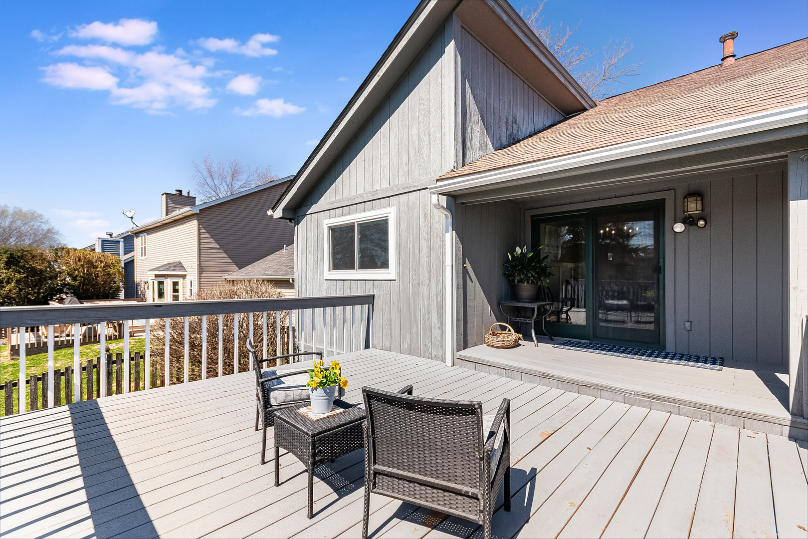 2245 Lakeside Drive Aurora, IL 60504 - Photo 20 of 32 a view of a house with wooden deck