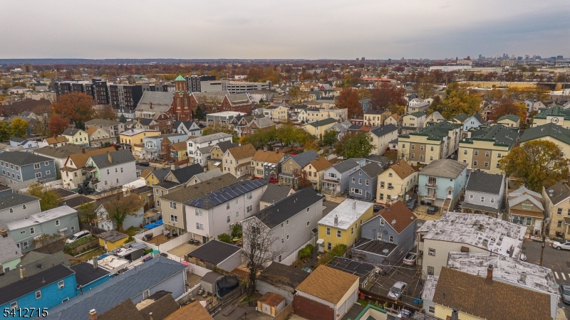 840 Martin Street Elizabeth, NJ 07201 - Photo 38 of 38 an aerial view of a city with lots of residential buildings