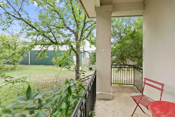 $2,750 | 5800 Courtyard Drive, Unit 2, Austin, TX 78731