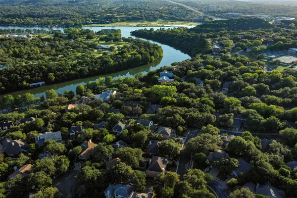 $2,750 | 5800 Courtyard Drive, Unit 2, Austin, TX 78731