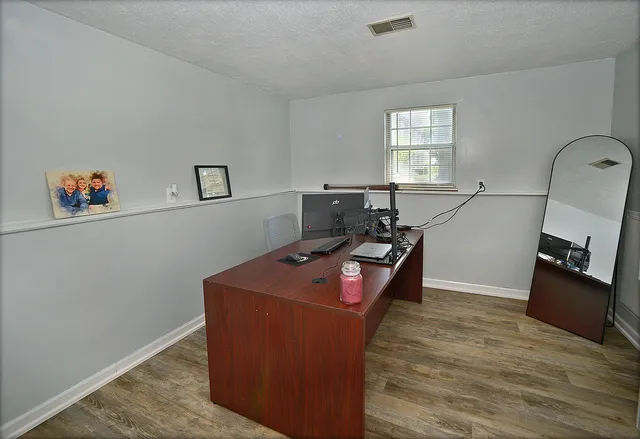 $249,900 | 1403 Dakota Drive, Ottawa, IL 61350