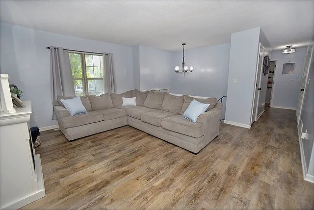 $254,500 | 1403 Dakota Drive, Ottawa, IL 61350