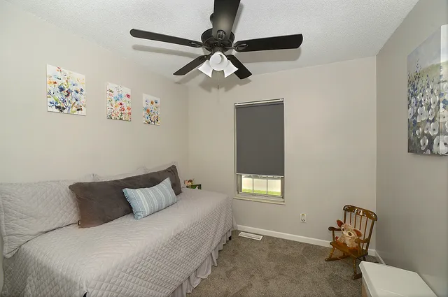 $249,900 | 1403 Dakota Drive, Ottawa, IL 61350