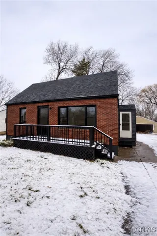 $229,900 | 92 Sharon Parkway, Lackawanna, NY 14218