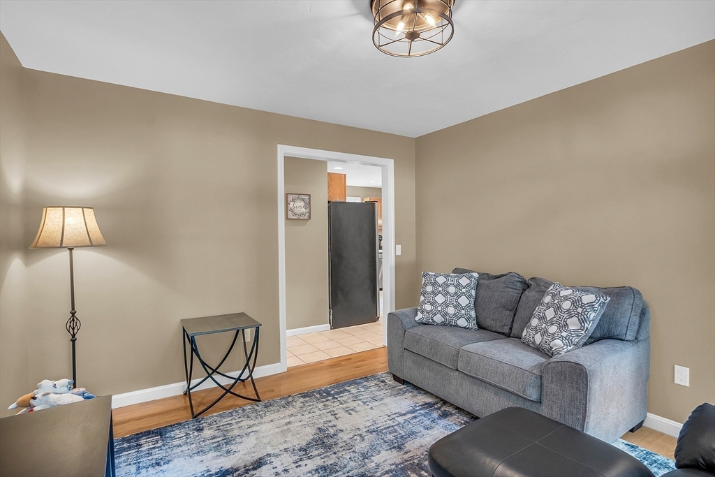 41 Campbell Street Rutland, MA 01543 - Photo 11 of 36 Gallery Image 11