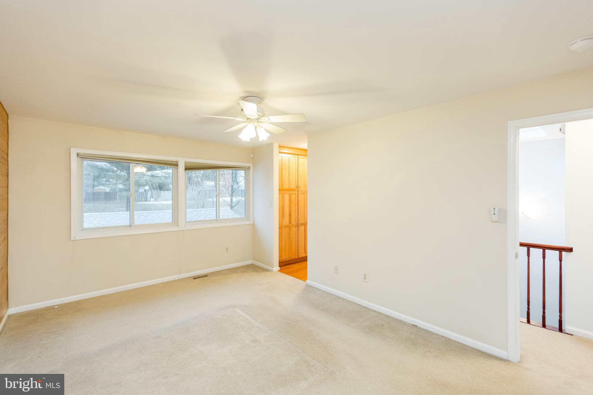 5806 Canvasback Road Burke, VA 22015 - Photo 11 of 43 Primary bedroom with great windows