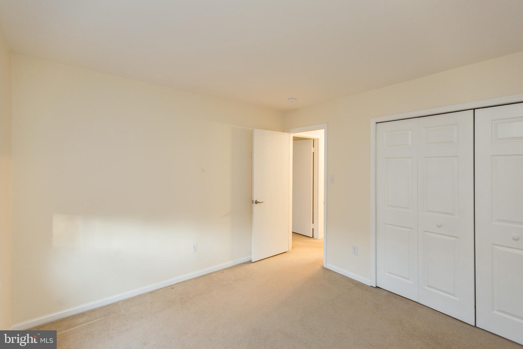 5806 Canvasback Road Burke, VA 22015 - Photo 19 of 43 Gallery Image 19