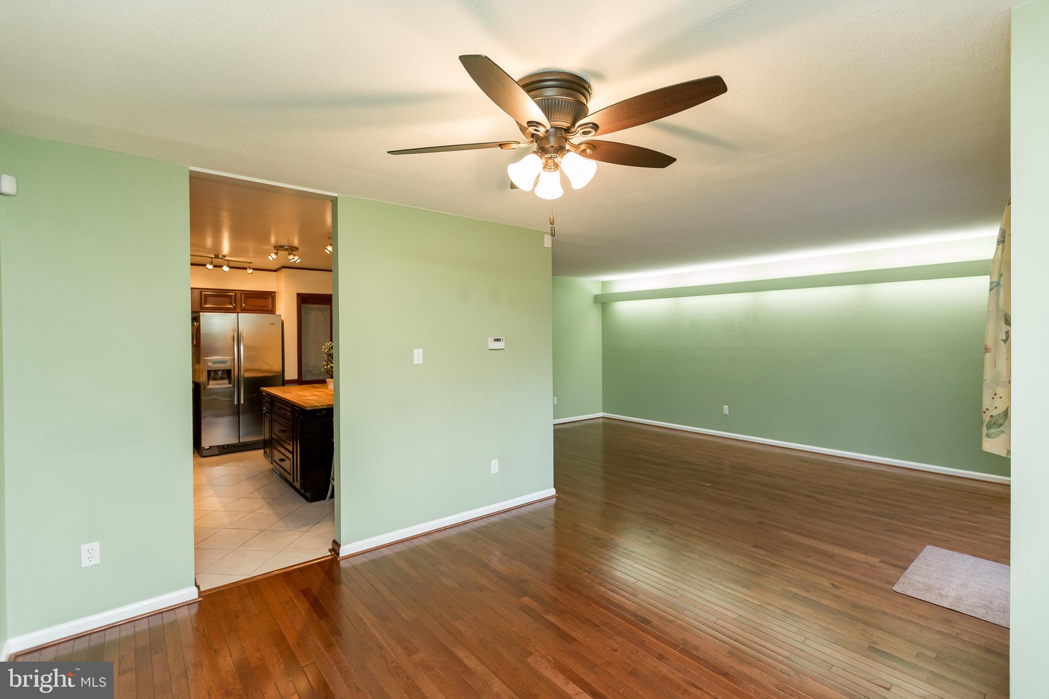 5806 Canvasback Road Burke, VA 22015 - Photo 8 of 43 Gallery Image 8