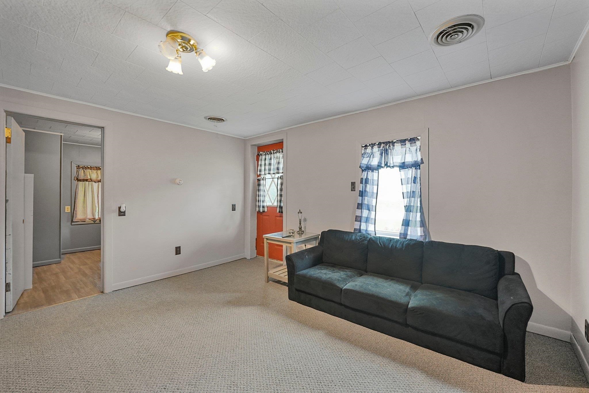 4507 Vance Road Traverse City, MI 49685 - Photo 19 of 39 1936170-8b75c9ab-21b8-4253-a3db-ee3da76cc4db.JPG