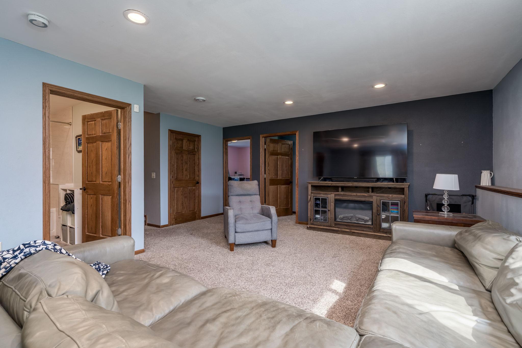 2080 Pratt Circle St. Peter, MN 56082 - Photo 21 of 38