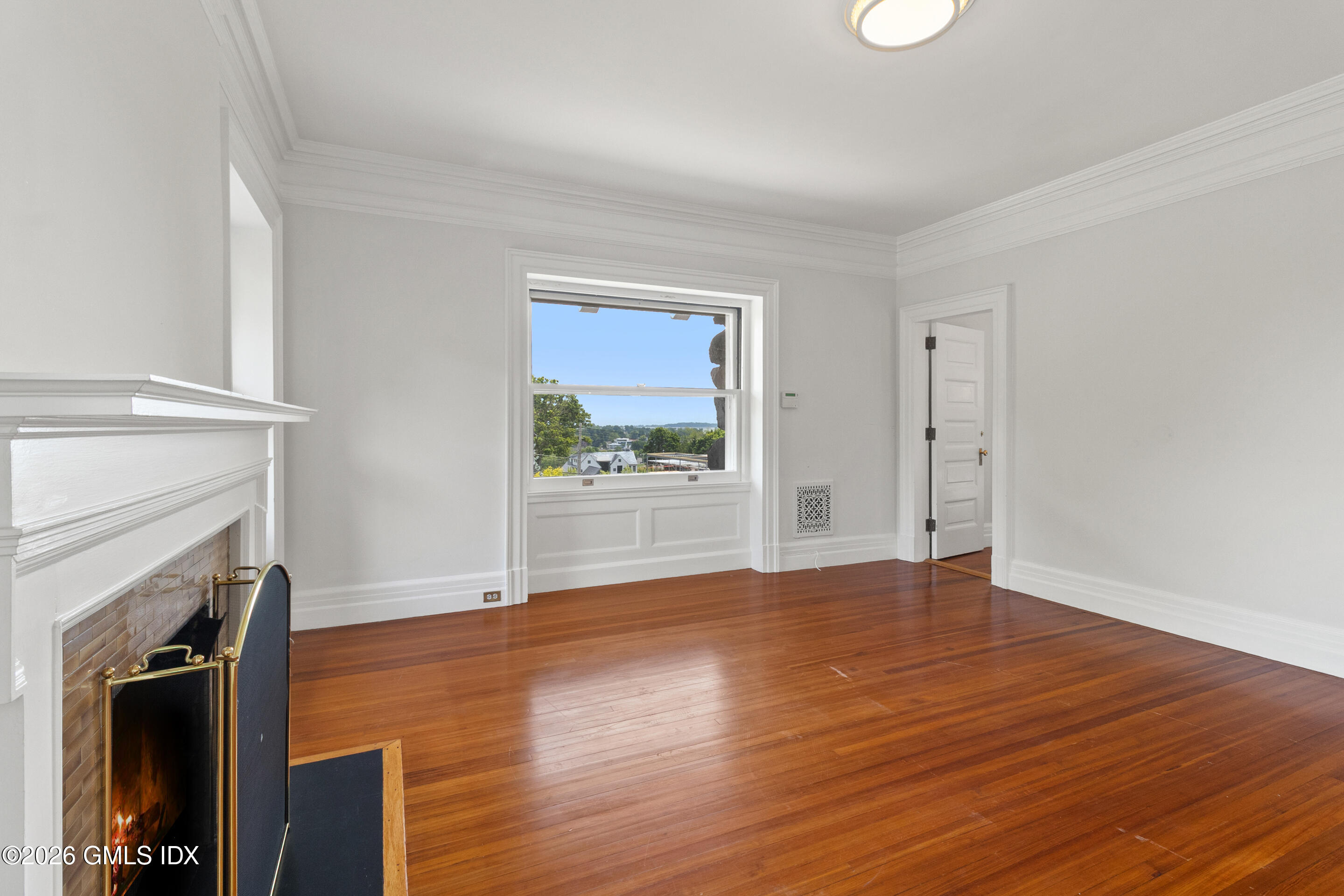 432 Field Point Road Greenwich, CT 06830 - Photo 35 of 49 Bedroom #3