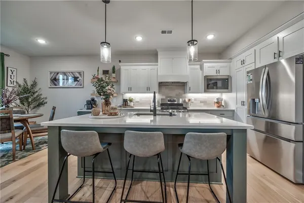 $579,000 | 1684 163rd Street, Basehor, KS 66007