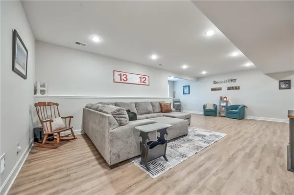 $579,000 | 1684 163rd Street, Basehor, KS 66007