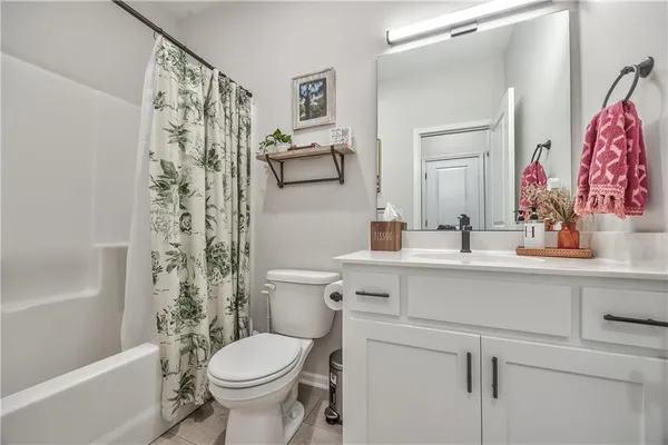 $579,000 | 1684 163rd Street, Basehor, KS 66007
