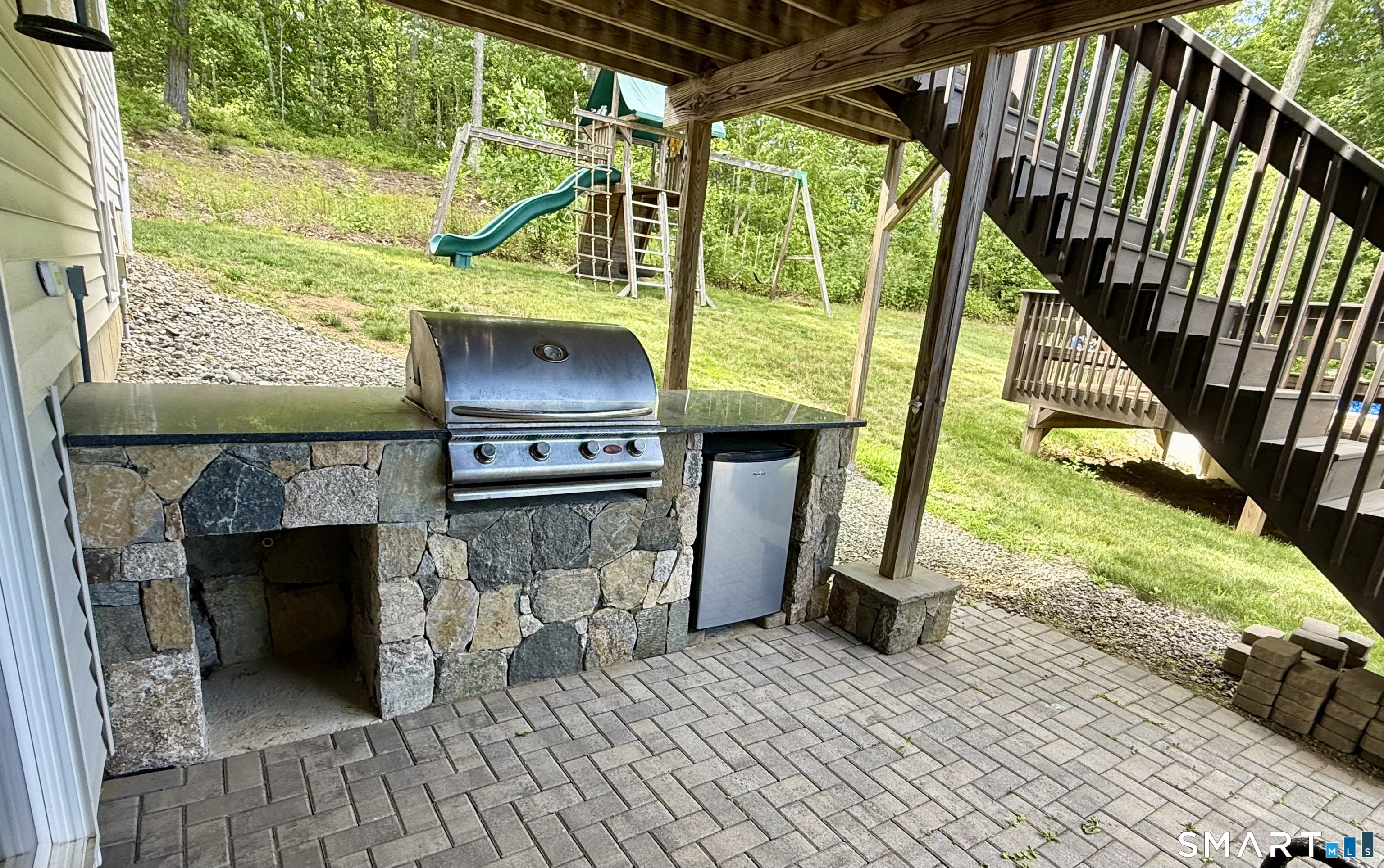 46 Hoseye Coach Road Newtown, CT 06482 - Photo 31 of 36 For those that love to grill....this is for you!