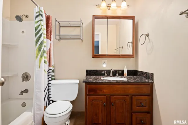 $285,000 | 6600 North Toronado Court, Peoria, IL 61614