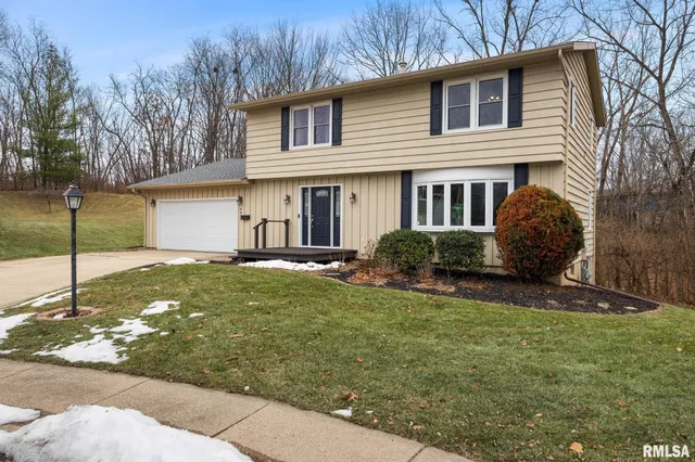 $285,000 | 6600 North Toronado Court, Peoria, IL 61614