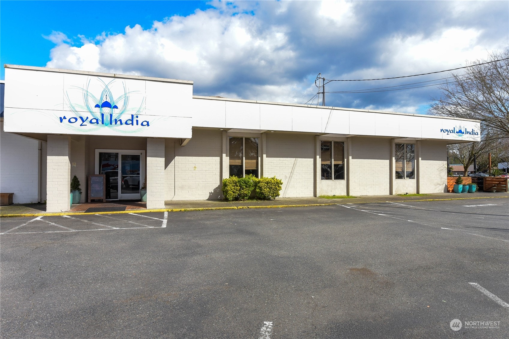 11727 93rd Avenue Northeast Kirkland, WA 98034 - Photo 27 of 36