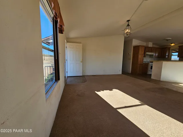 $225,000 | 54125 Mariposa Lane, Seligman, AZ 86337