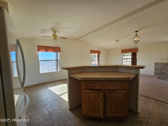 $225,000 | 54125 Mariposa Lane, Seligman, AZ 86337