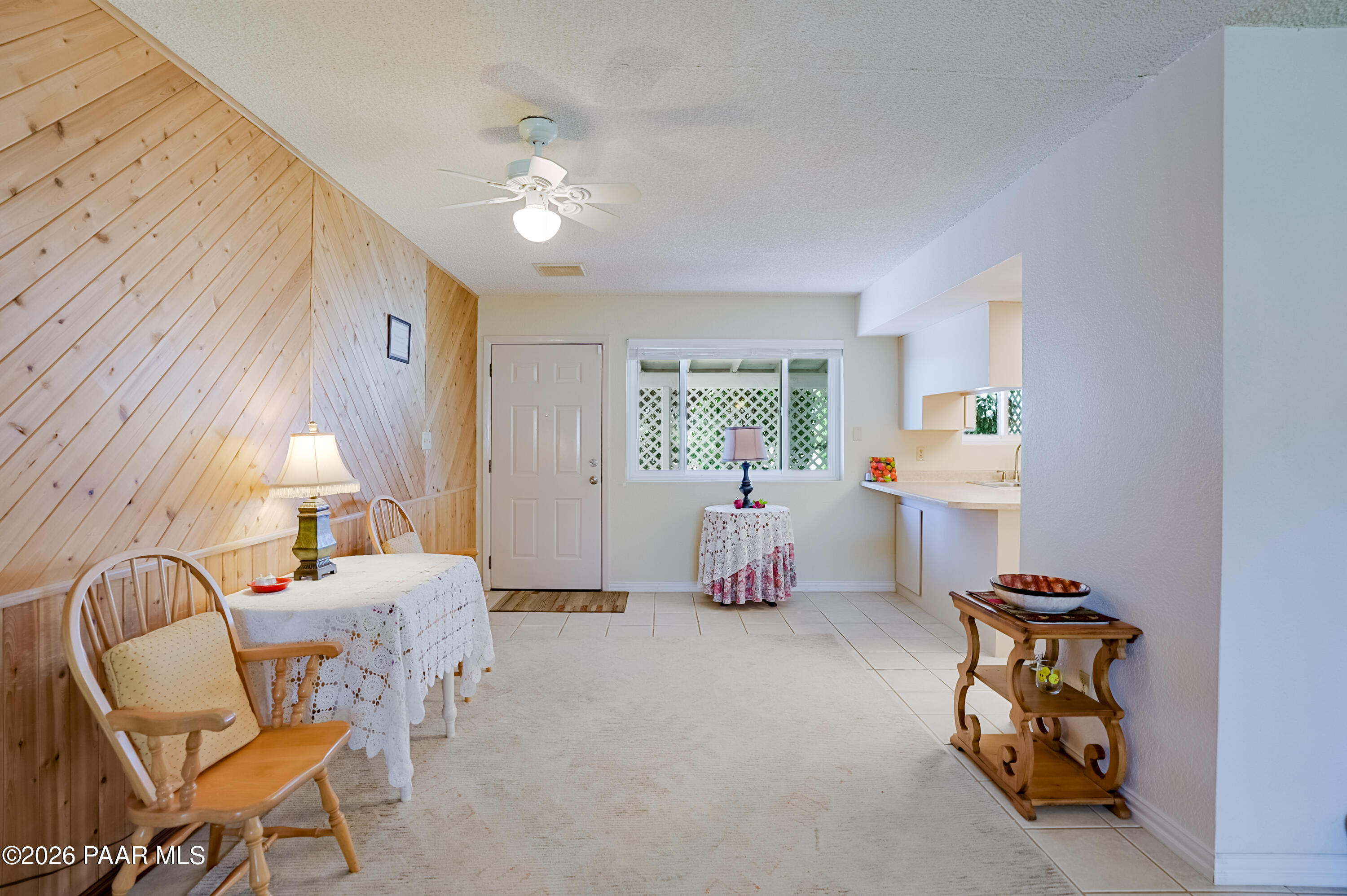 17460 East Jackrabbit Road, Unit 1 Mayer, AZ 86333 - Photo 10 of 41 Front entrance/Dining Area