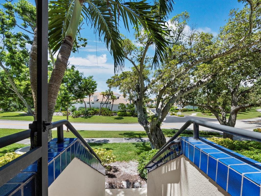 1904 Harbourside Drive, Unit 202 Longboat Key, FL 34228 - Photo 9 of 65