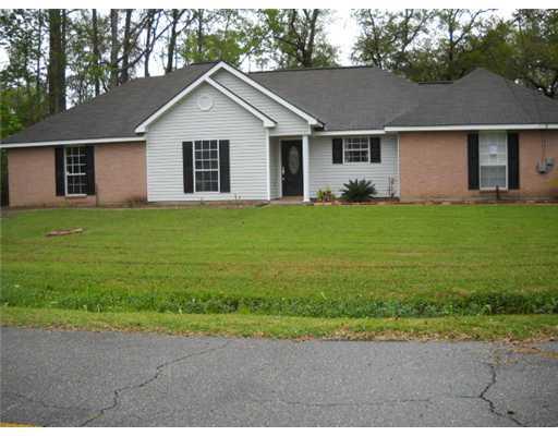 34161 Longleaf Lane Slidell, LA 70460 - Photo 1 of 8