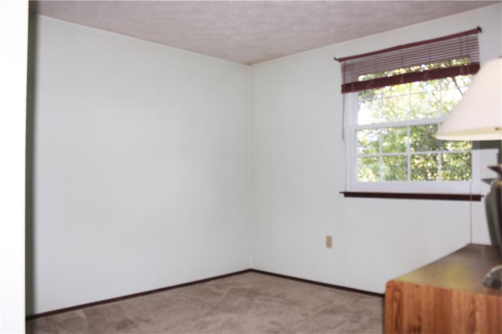 451 Rainey Road Eighty Four, PA 15330 - Photo 15 of 25 Gallery Image 15