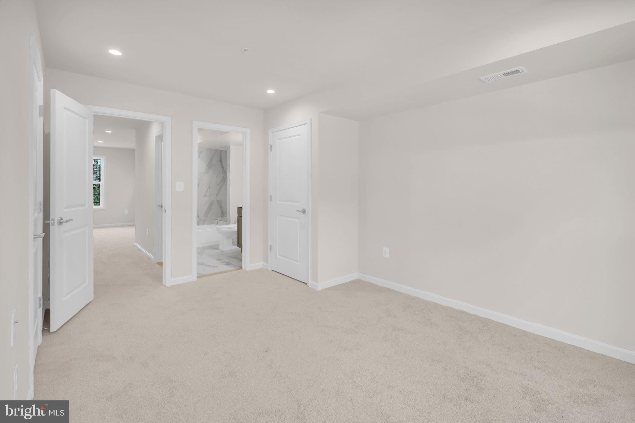 2423 Elvans Road Southeast Washington, DC 20020 - Photo 7 of 34 Gallery Image 7