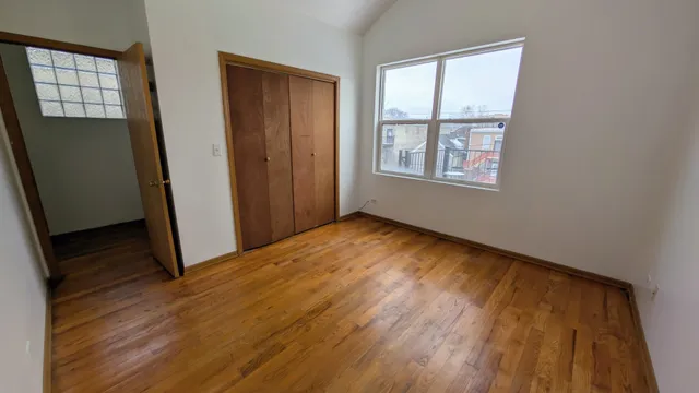 $1,700 | 1259 South Kolin Avenue, Unit 2, Chicago, IL 60623