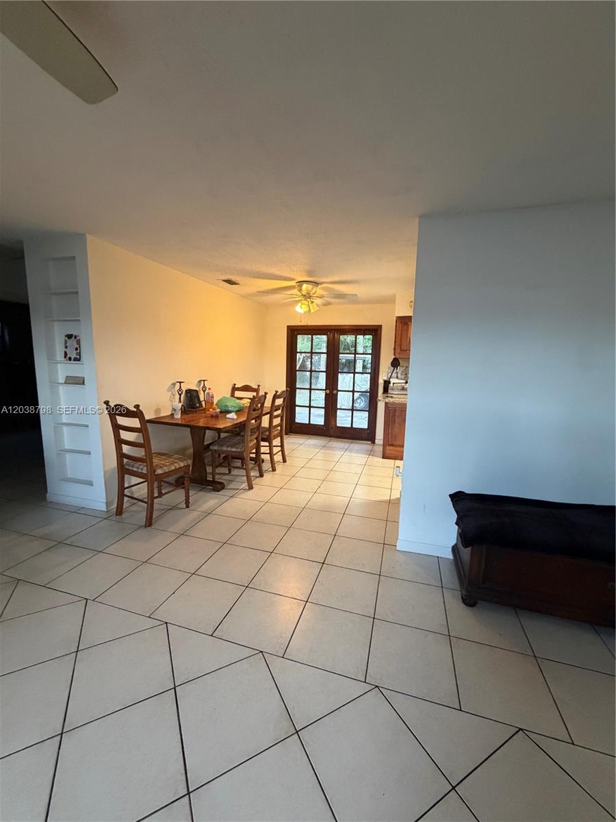 18940 Southwest 358th Street Homestead, FL 33034 - Photo 6 of 10