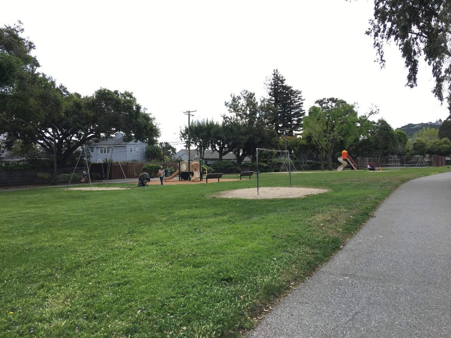 153 Arbor Lane San Mateo, CA 94403 - Photo 24 of 25