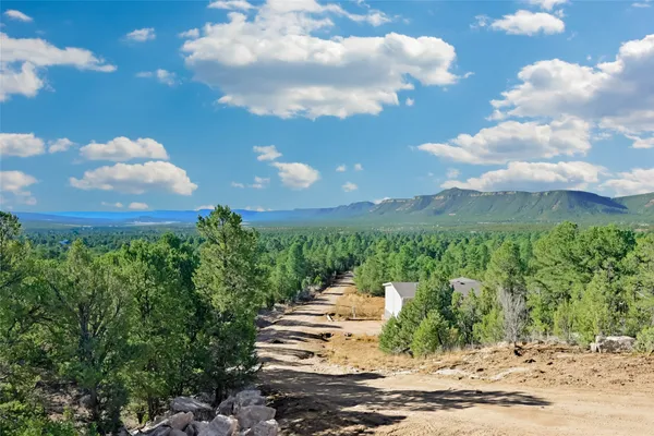 $359,000 | 92 Avenida Mercedes, Pecos, NM 87552