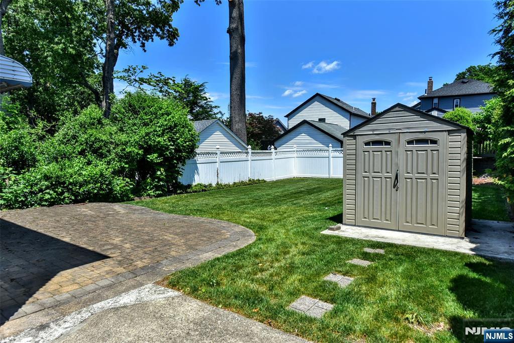 303 Marlboro Road Wood-Ridge, NJ 07075 - Photo 17 of 21