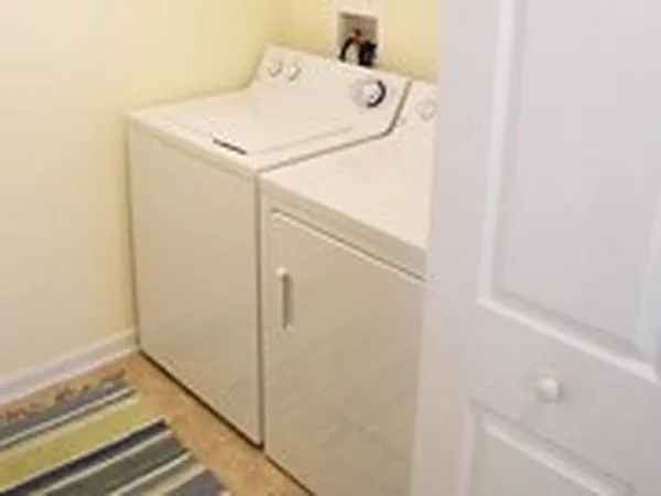 $1,450 | 2801 Chancellorsville Drive, Unit 1126, Tallahassee, FL 32312