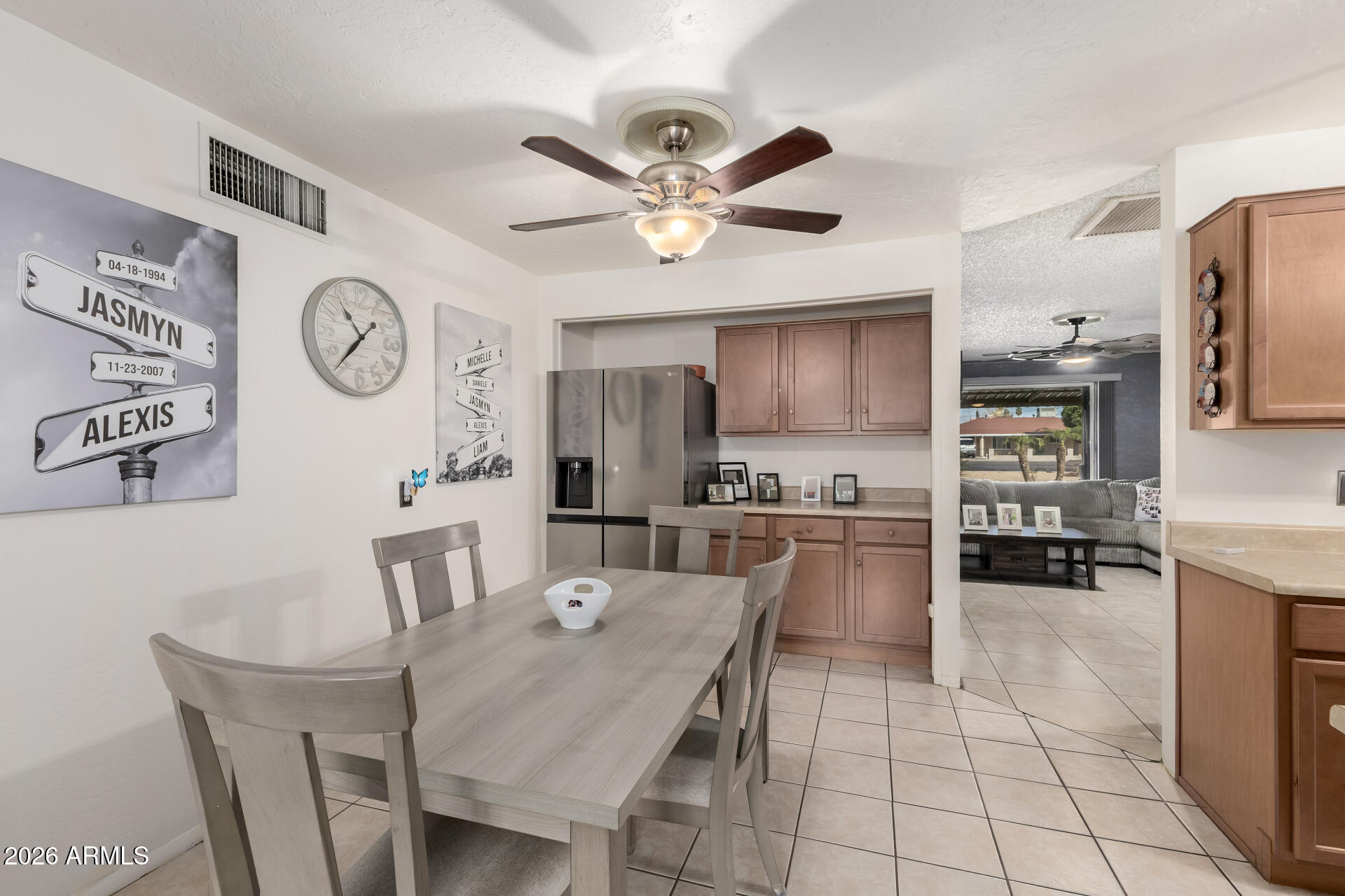 3117 West Bethany Home Road Phoenix, AZ 85017 - Photo 4 of 17 Dining Room