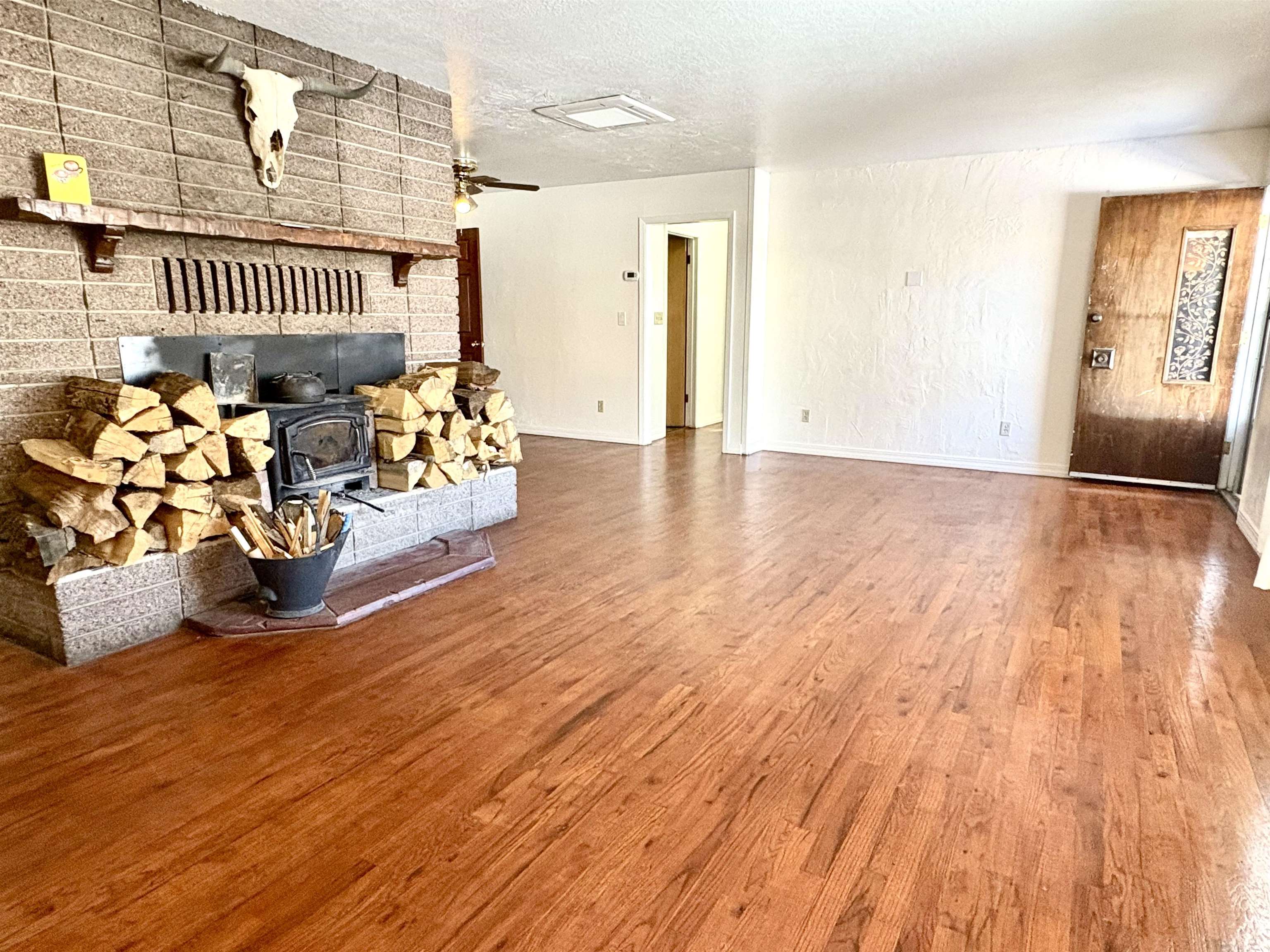 185 South Spring Street Susanville, CA 96130 - Photo 6 of 18