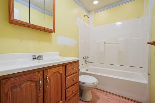 $350,000 | 4646 West Lakeshore Drive, Acworth, GA 30101